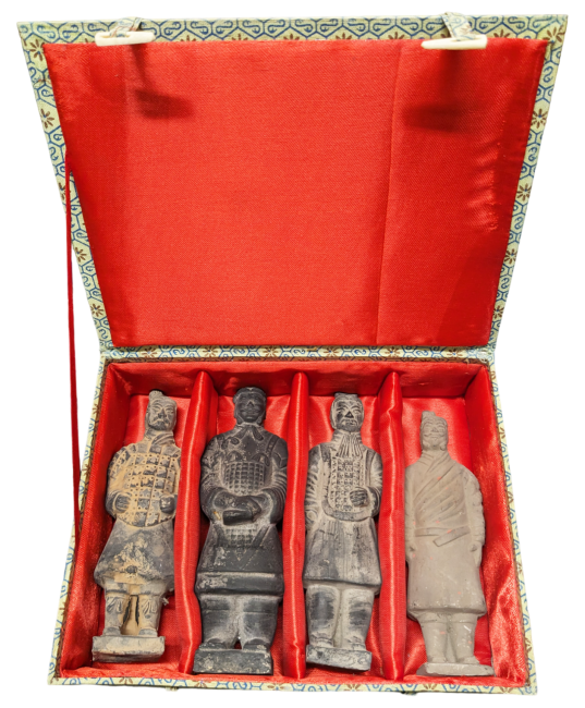 Scatola da 4 statue nere di Guerrieri Imperiali in terracotta, 15 cm