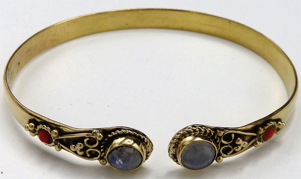 Bracciale in bronzo con doppia pietra di luna