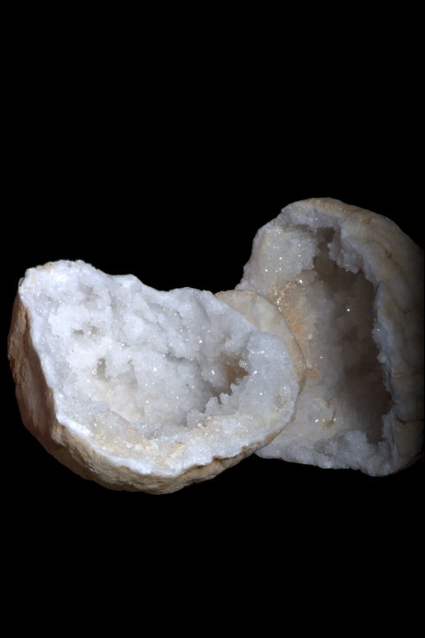 Geode di quarzo medio 13-16 cm 1,5-2 kg