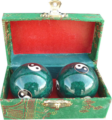 Boules de massage verte ying yang 4,5 cm