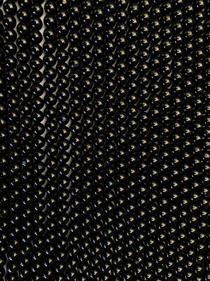 Perline di tormalina nera A da 8mm su filo da 40cm