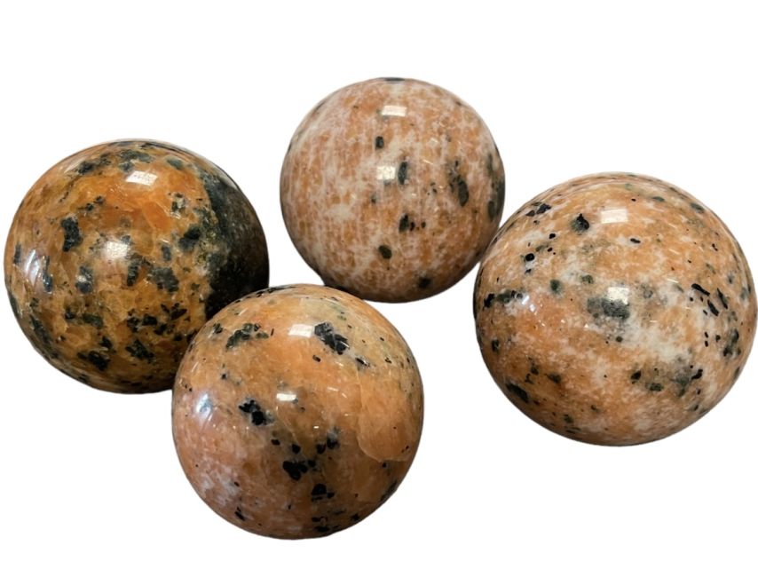 4 sfere di calcite arancione lucido 2,129 kg