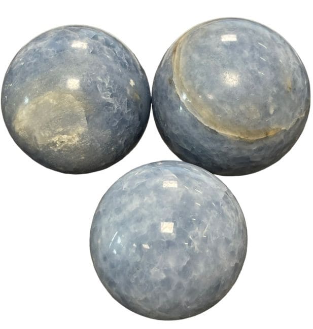 3 Sfere di Calcite Blu Lucida 1.995 k