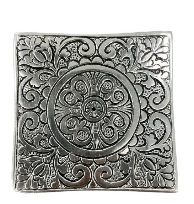 Portaincensi in metallo bianco Motivo floreale 10cm