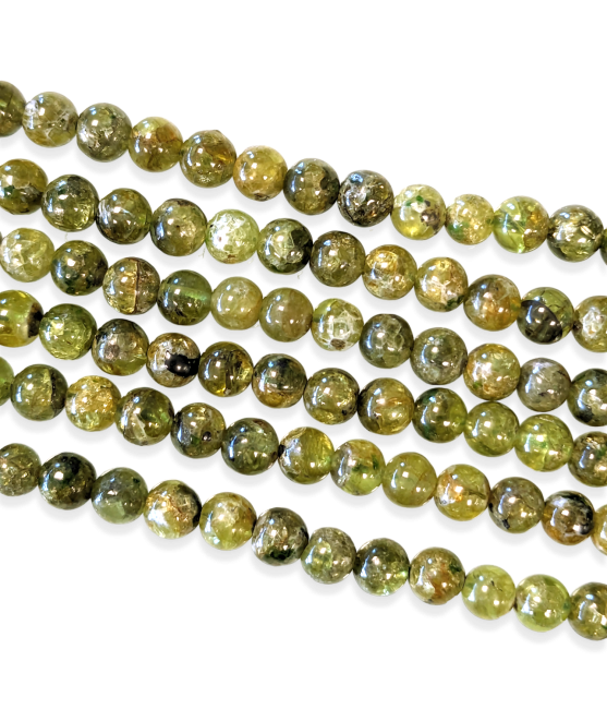 Perline di peridoto da 5-6 mm su filo da 40 cm