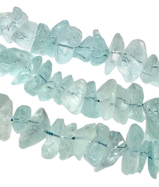 incenso ad Pietre grezze di acquamarina riscaldate A 13-20 mm su un filo di 40 cm
