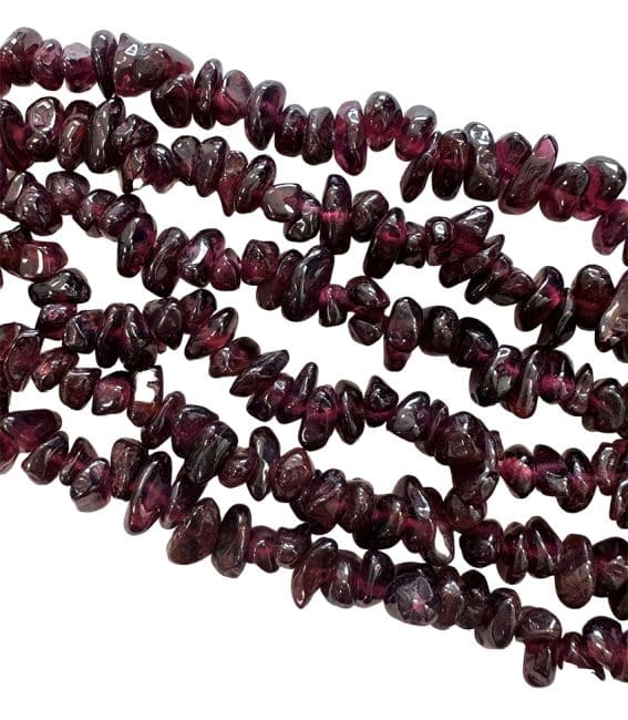 incenso ad Chips di granato rosso A 3-8 mm su un filo di 80 cm