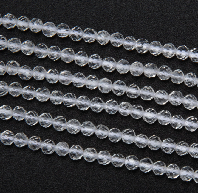 Cristallo di rocca sfaccettato A perle da 3 mm su filo da 40 cm
