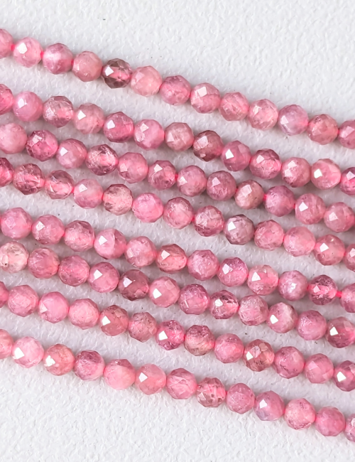 Perline AA di tormalina rosa sfaccettata da 3 mm su filo da 40 cm