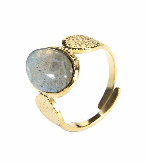 Anello A con labradorite ovale in acciaio inossidabile dorato