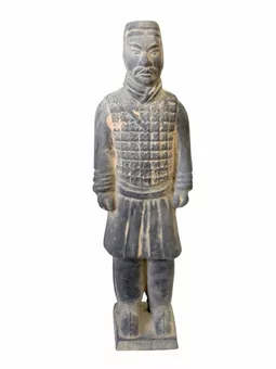 Statua in terracotta nera di un cavaliere, 26 cm