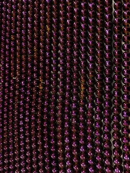 Filo di Perle Rotonde in Ematite Viola Dorata A 8mm