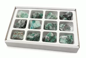 Espositore di 12 Diottasi Grezze su Quarzo 3-4 cm
