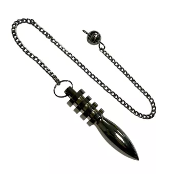 Pendolo Iside in metallo nero 4,7 cm