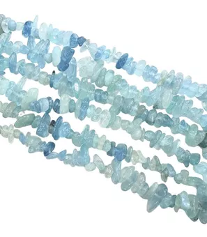 Chip Aquamarine AA 5-8 mm su un filo da 80 cm