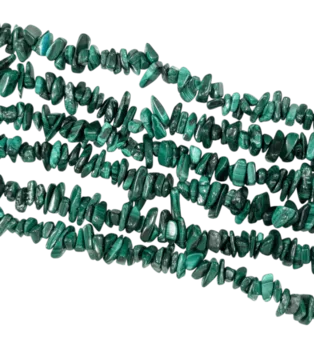 Chip di malachite A da 5-8 mm su filo da 80 cm