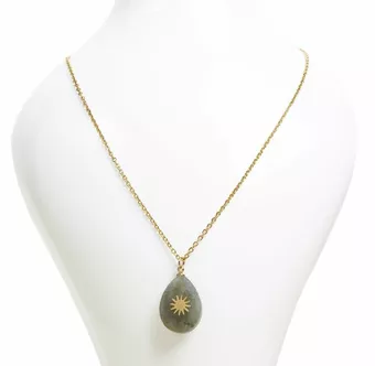 Collana a catena in acciaio inossidabile dorato con labradorite sfaccettata e pendente sole