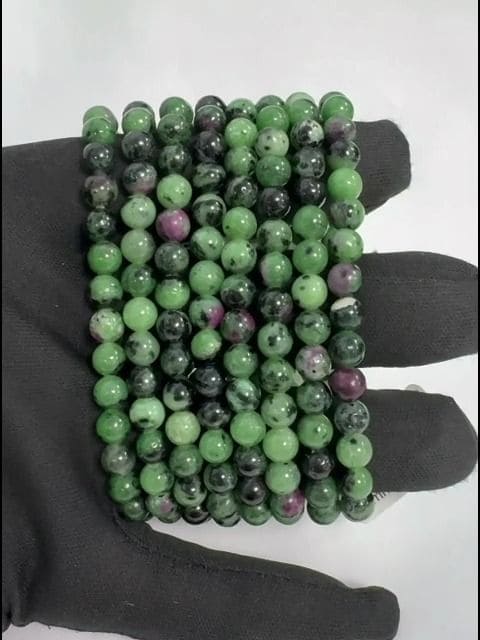 Bracciale Rubis Zoïsite A perles 6mm