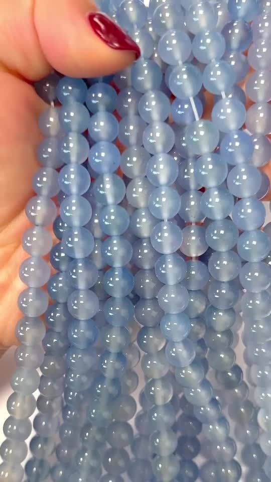 Perline di Calcedonio Blu A da 8mm su filo da 40cm