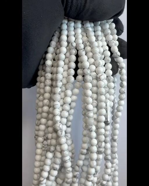Perline di Howlite A da 6mm su filo da 40cm