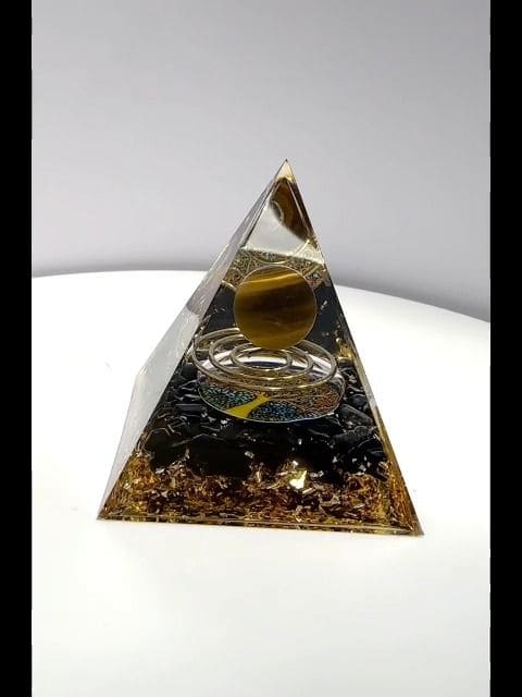 Piramide di Orgonite Occhio di Tigre e Ossidiana Nera Spirale e dell Albero della Vita di